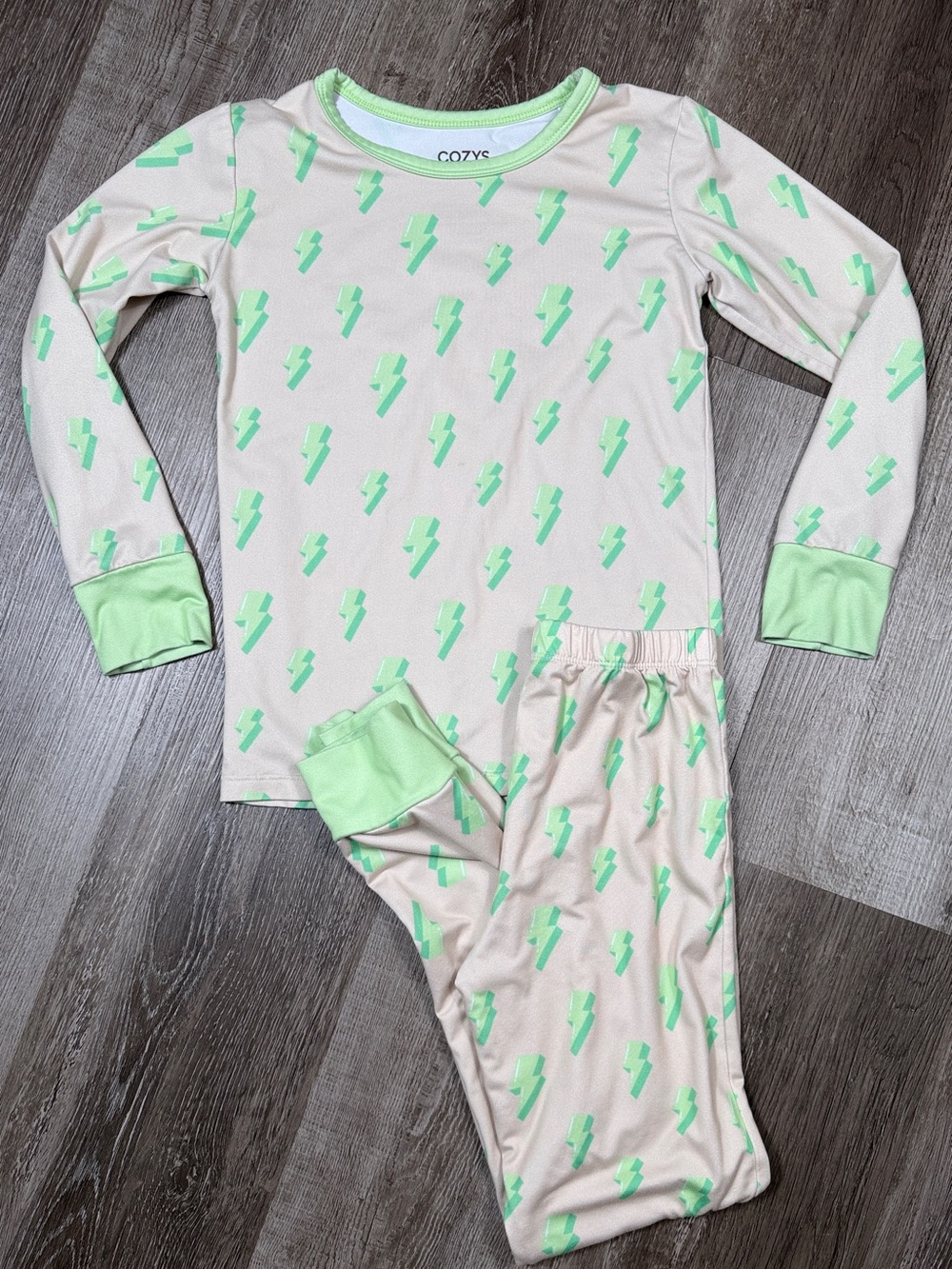 COZYS Kids Lightning Bolt Bamboo Pajama Set- 8/9 Year